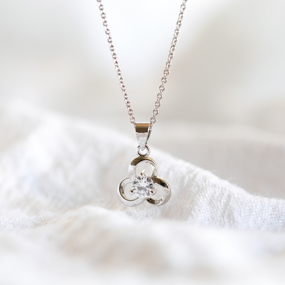 Sterling Petal Necklace (S925) - Only 2 left! - Picture 3 of 4